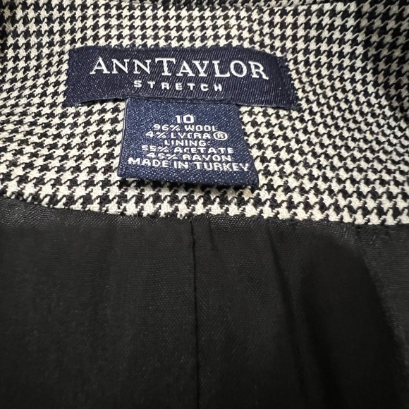 Ann Taylor Blazer and Pants Black and White Pattern - Picture 2 of 6